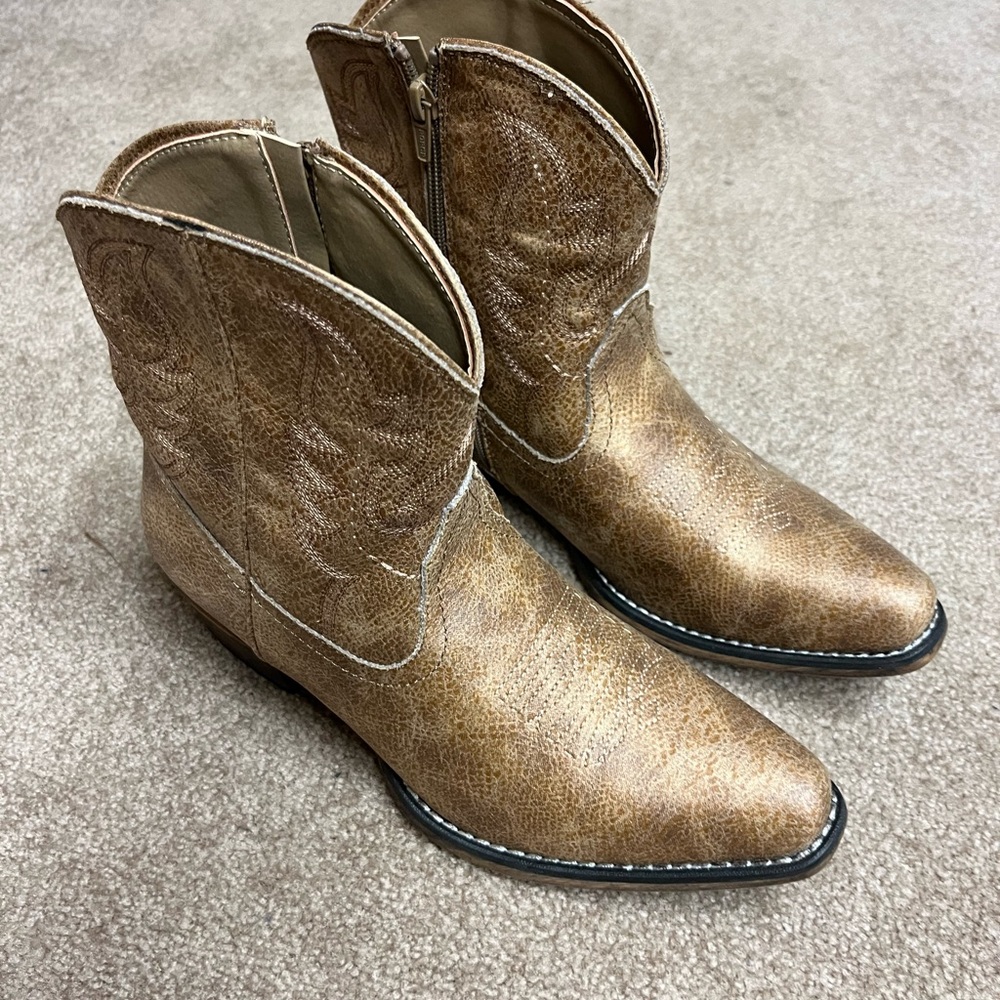 ROPER Beige women cowboy boots